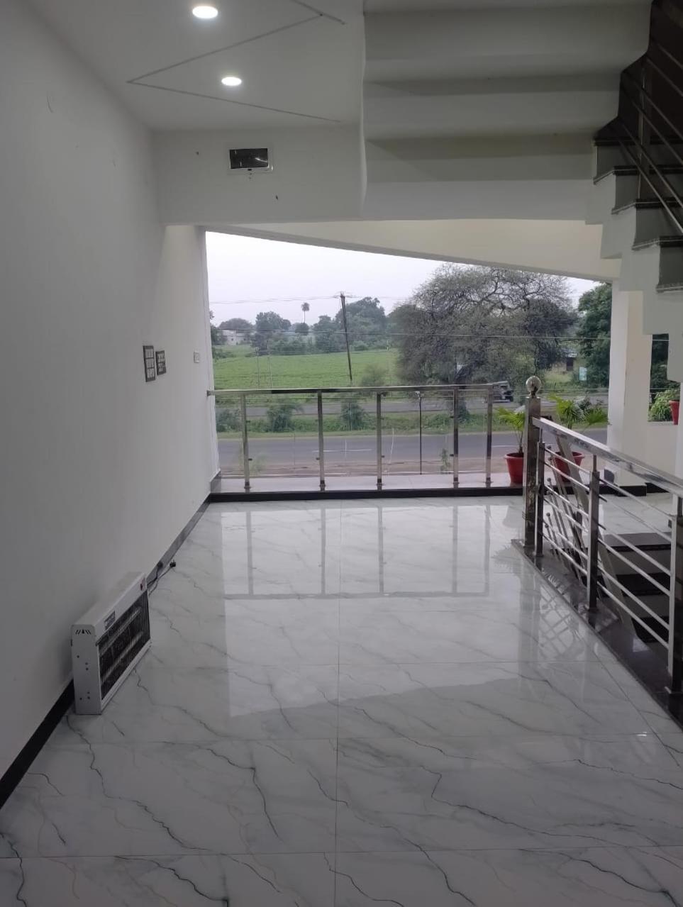 Hotel Moonlight & Restaurant Sehore Extérieur photo